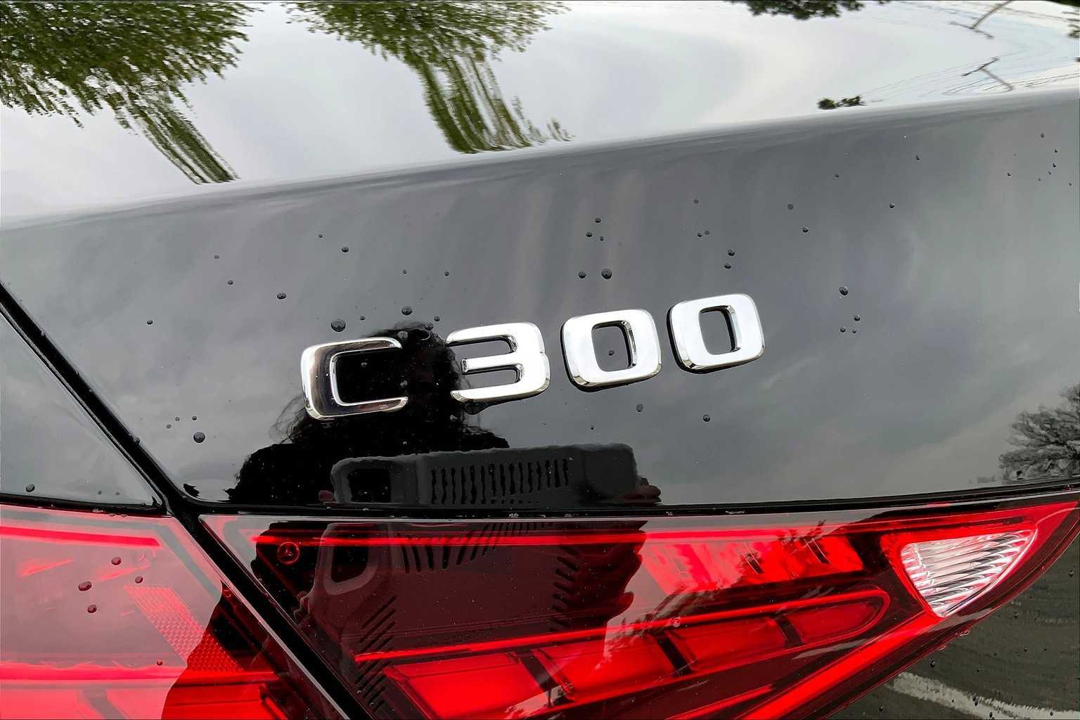 Certified 2025 Mercedes-Benz C 300 4MATIC Sedan image 19