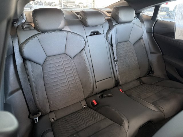 Used 2022 Audi e-tron GT Premium Plus AWD/4WD image 16