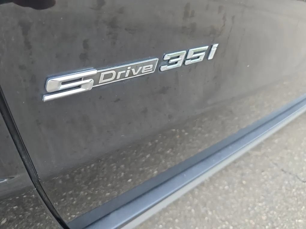 Used 2018 BMW X5 sDrive35i RWD image 12