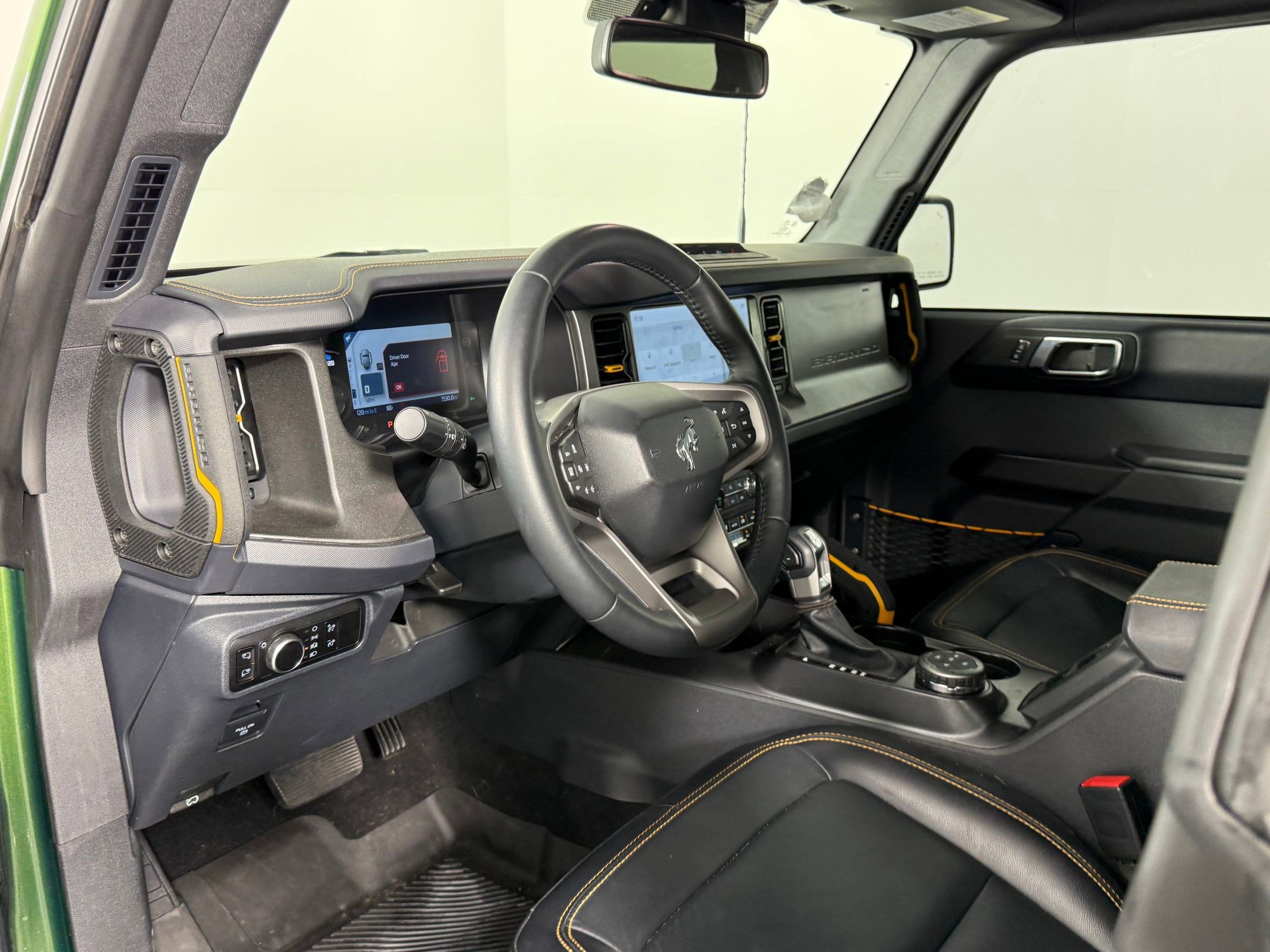 Used 2024 Ford Bronco Badlands image 4