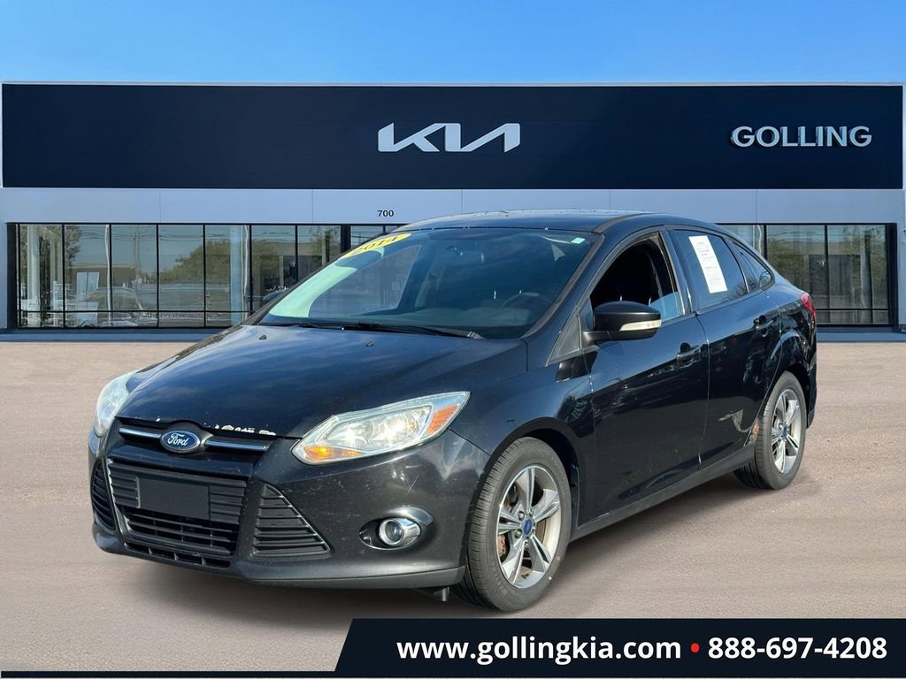 Used 2014 Ford Focus SE w/ SE Sport Package image 5