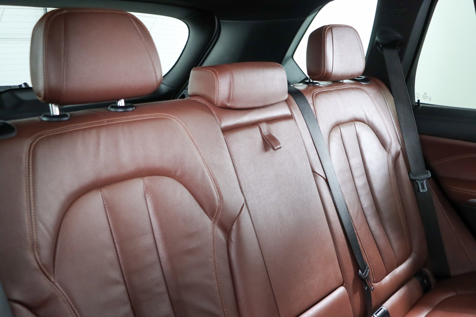 Used 2022 BMW X5 sDrive40i w/ Premium Package image 28