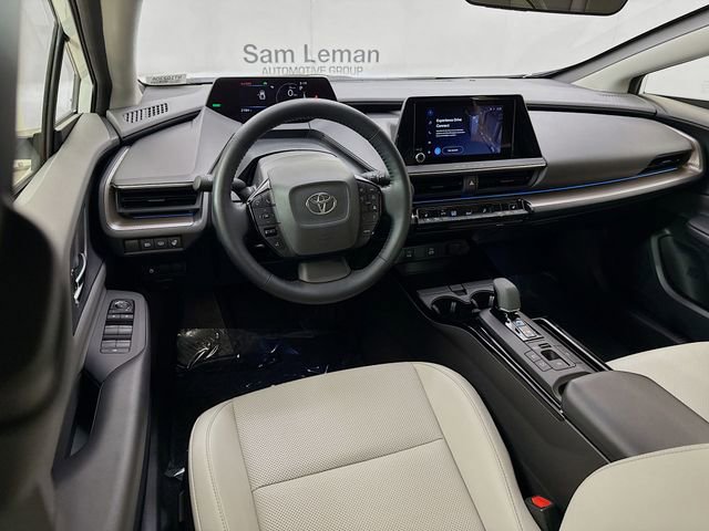 Used 2024 Toyota Prius XLE image 22