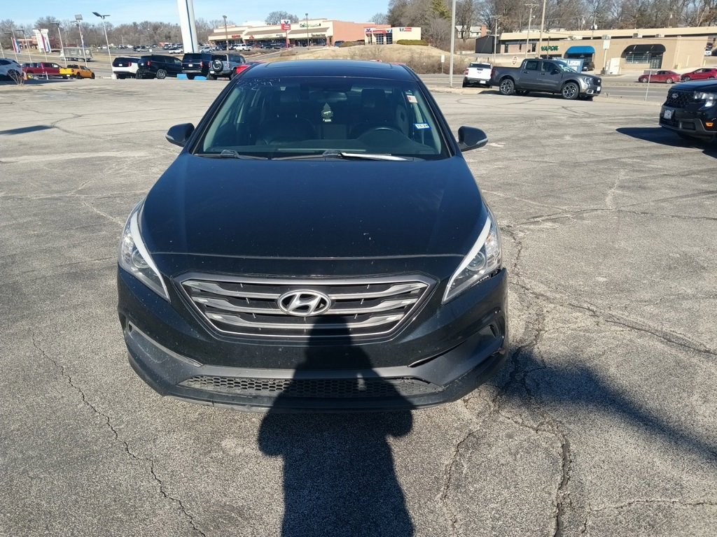Used 2016 Hyundai Sonata Sport w/ Option Group 1V image 8