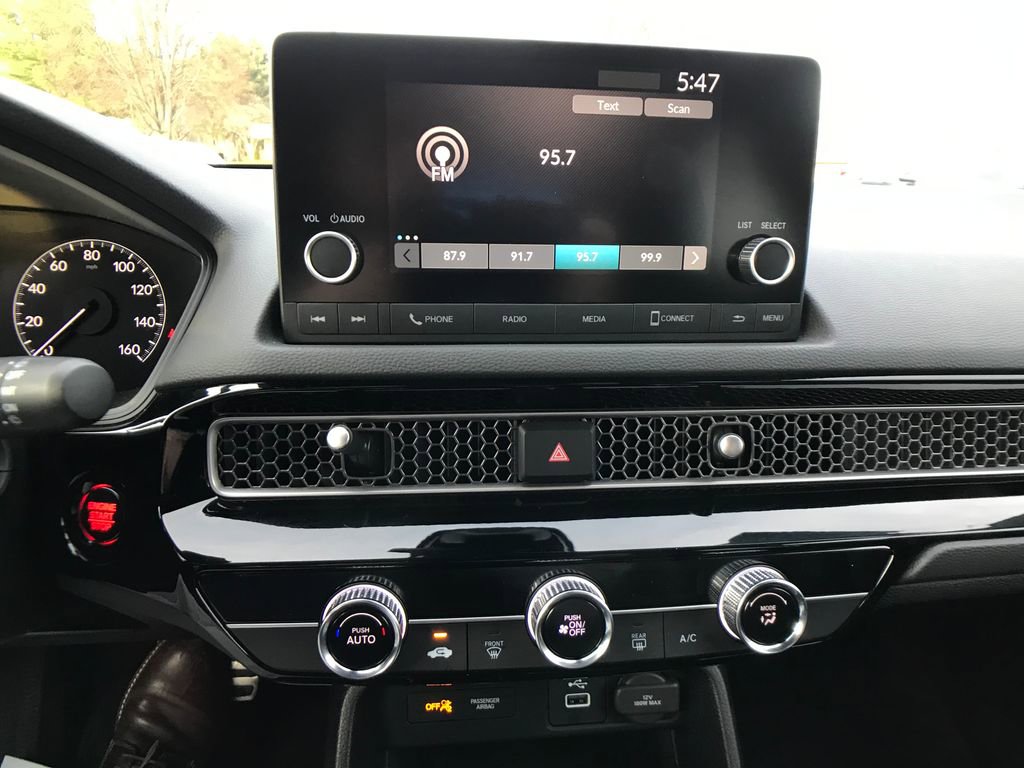 Certified 2024 Honda Civic Sport image 12