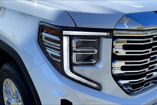 Certified 2025 GMC Sierra 1500 Denali image 31