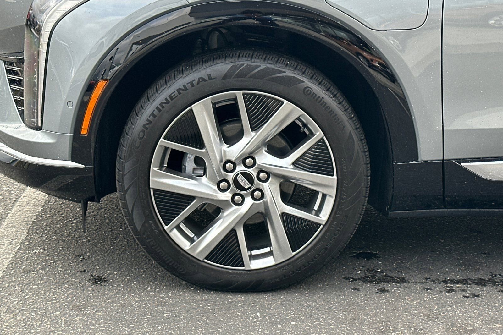 Certified 2025 Cadillac Optiq Luxury 1 image 45