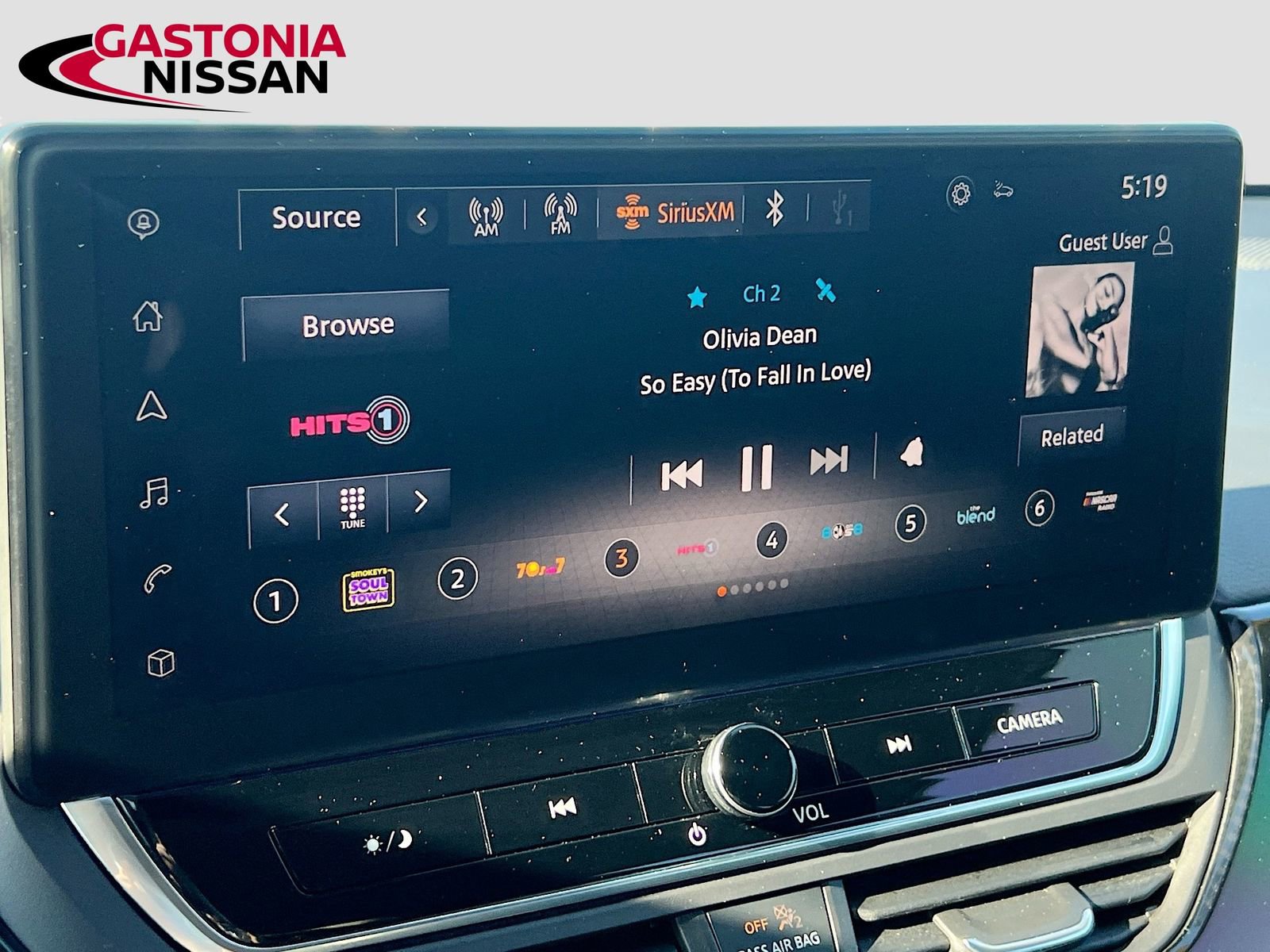 Used 2023 Nissan Altima 2.5 SR w/ SR Premium Package image 19