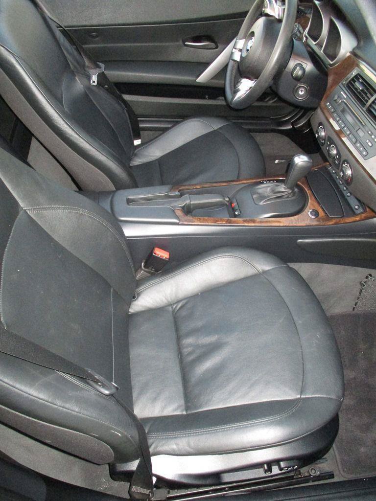 Used 2007 BMW Z4 3.0i RWD image 25