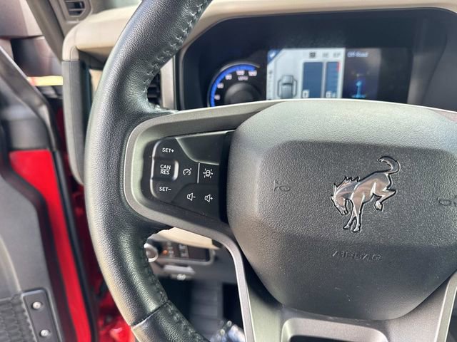 Used 2022 Ford Bronco Wildtrak image 28