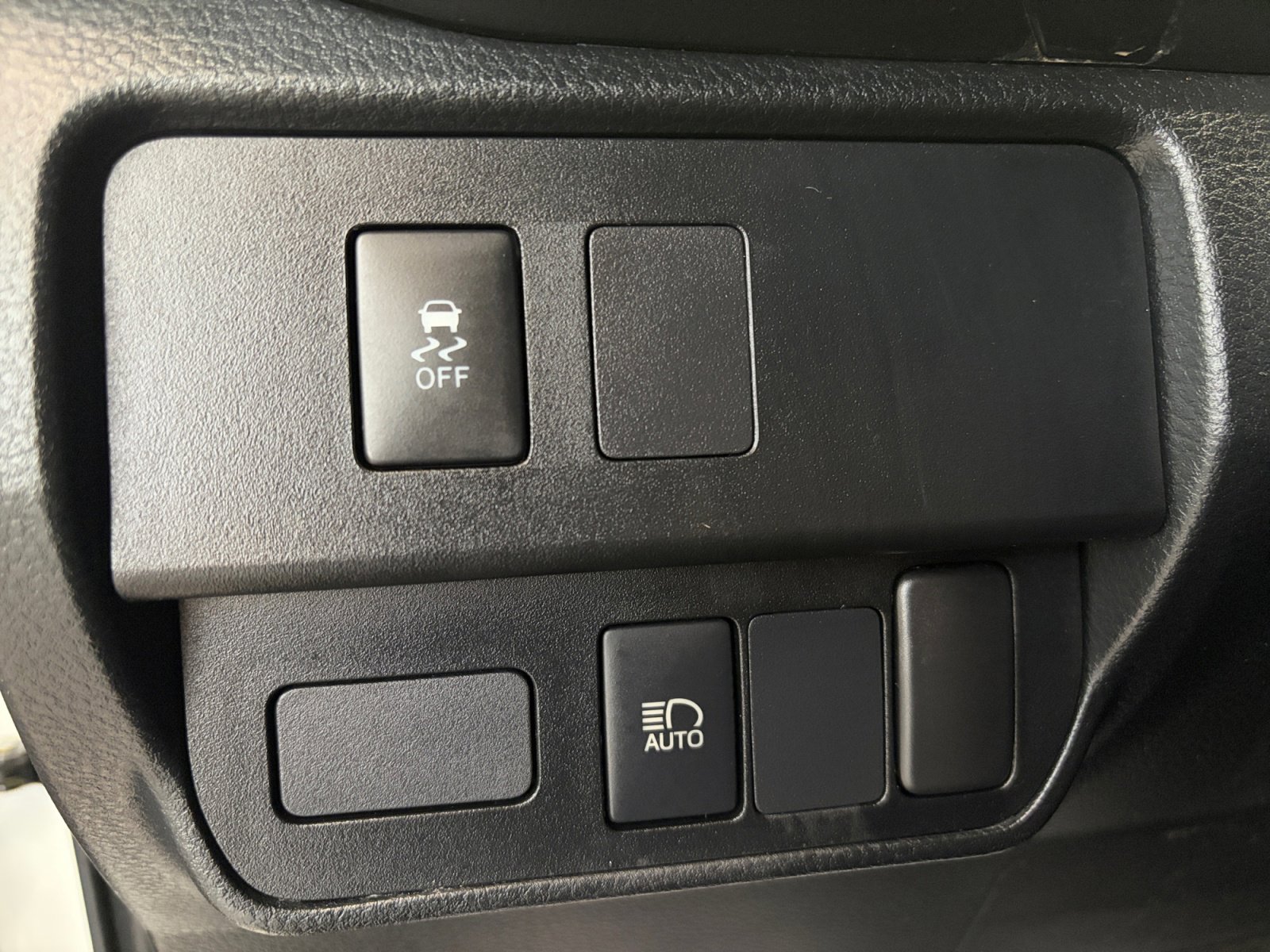 Used 2021 Toyota Tacoma SR RWD image 25