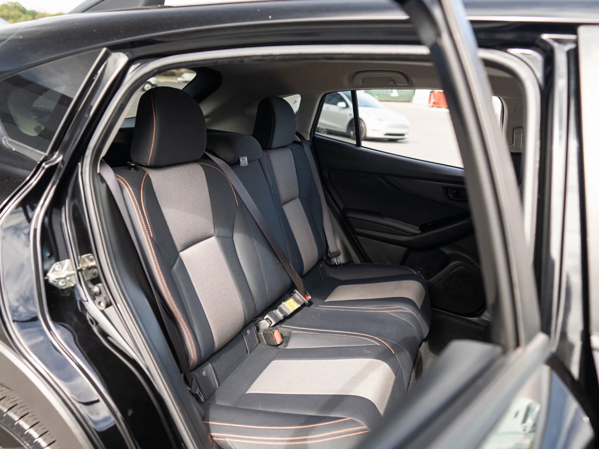 Used 2018 Subaru Crosstrek 2.0i Premium w/ Eyesight System image 21