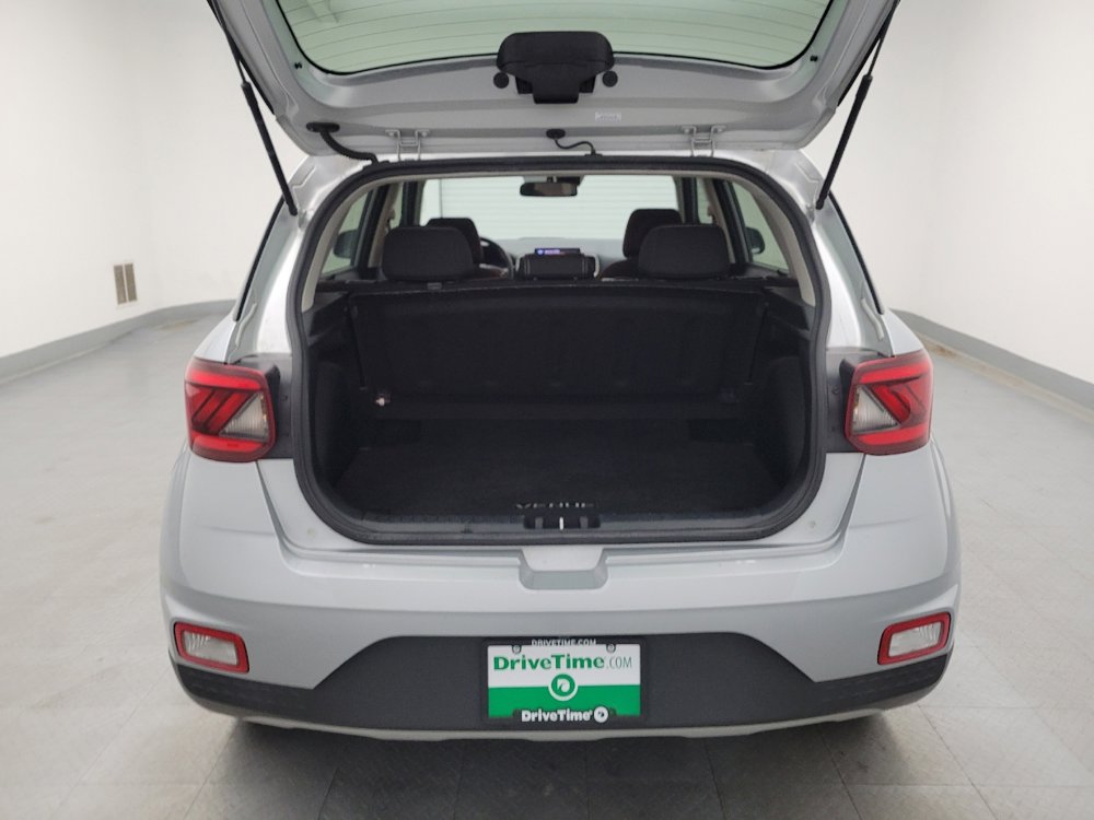 Used 2022 Hyundai Venue SEL image 29
