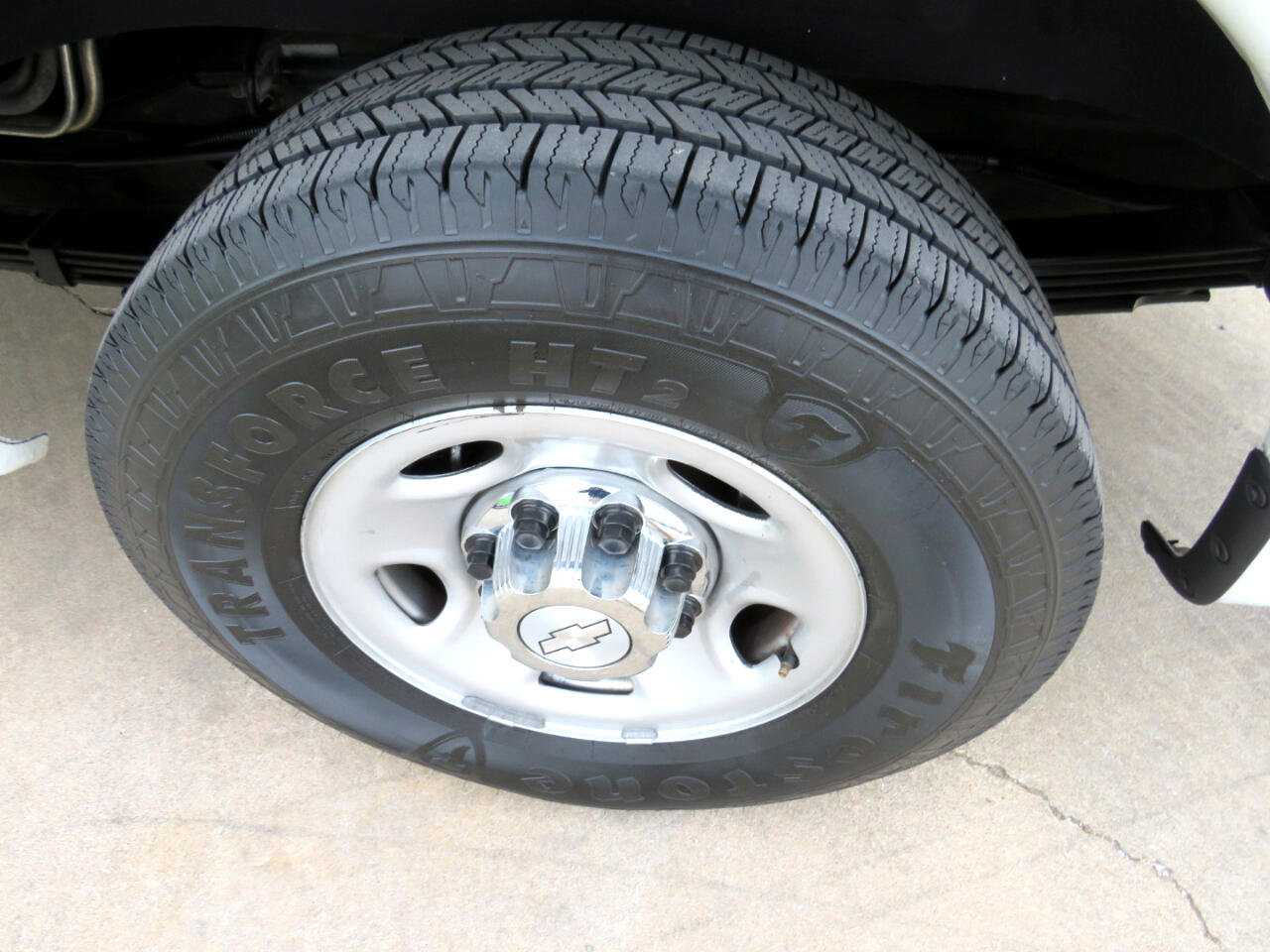 Used 2018 Chevrolet Express 3500 LT w/ LT Preferred Equipment Group RWD image 24