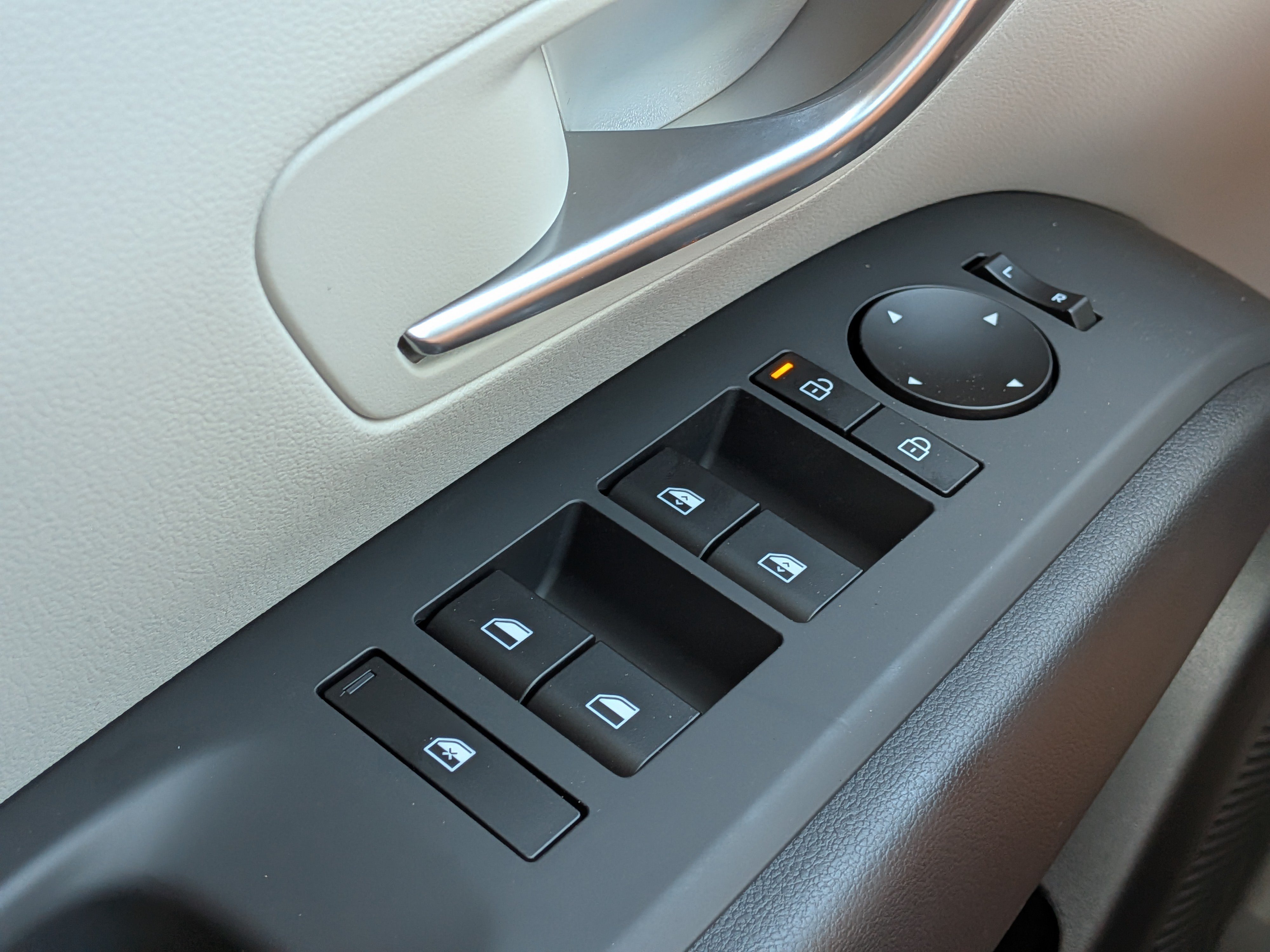 New 2026 Hyundai Tucson Limited FWD image 21