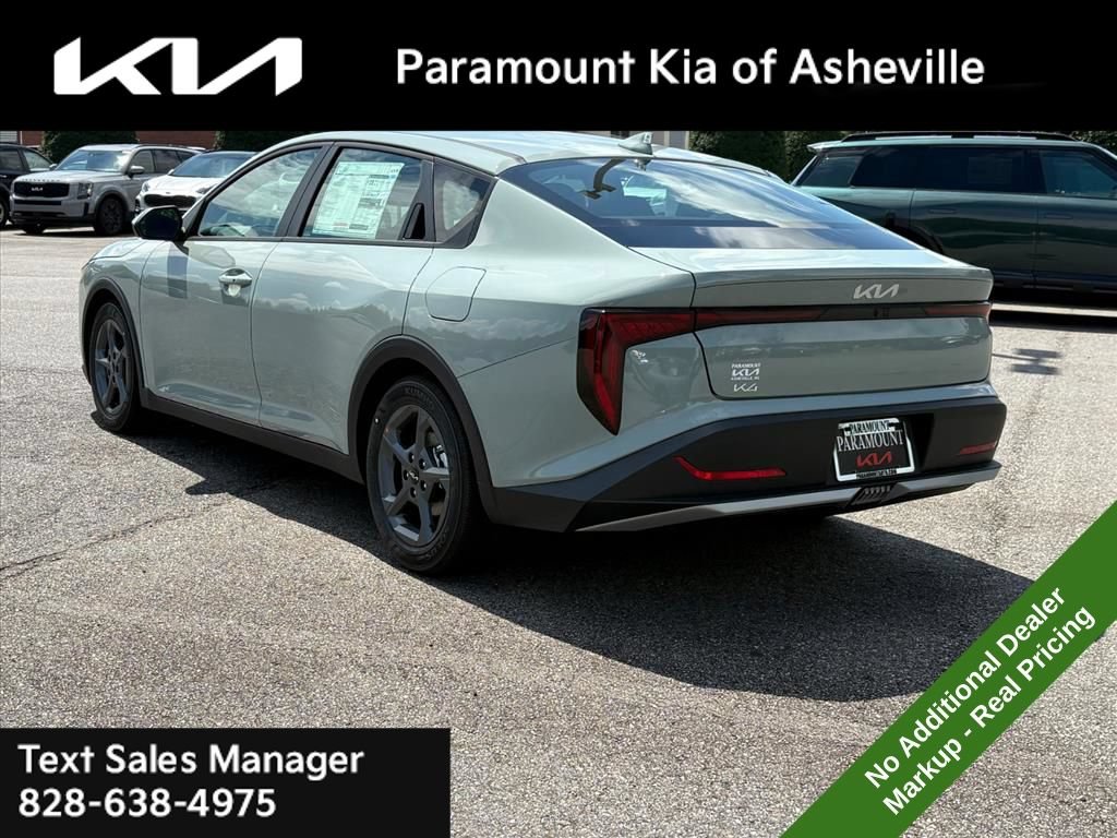 New 2026 Kia K4 FWD image 4