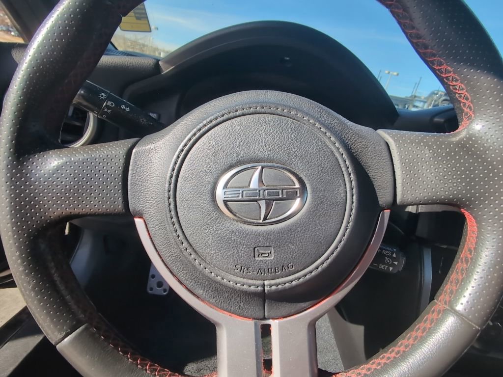 Used 2013 Scion FR-S image 12