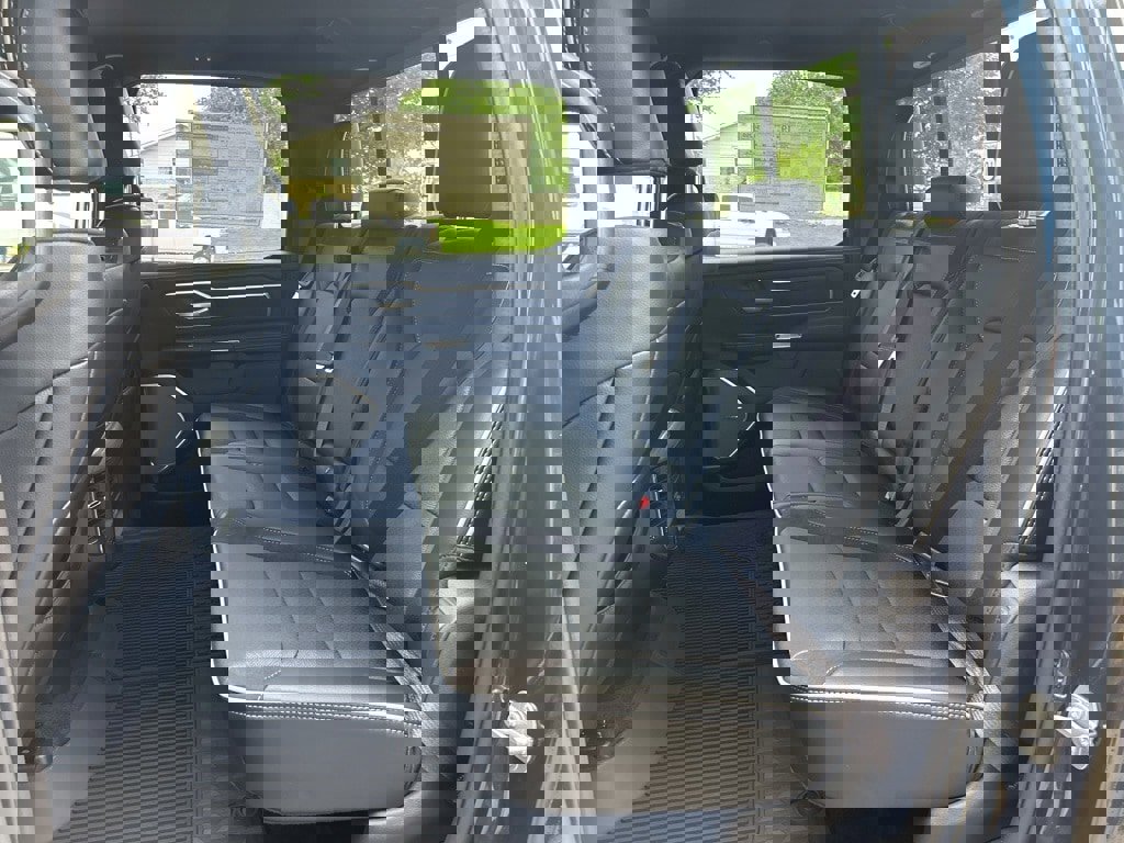 New 2025 RAM 1500 Laramie image 12