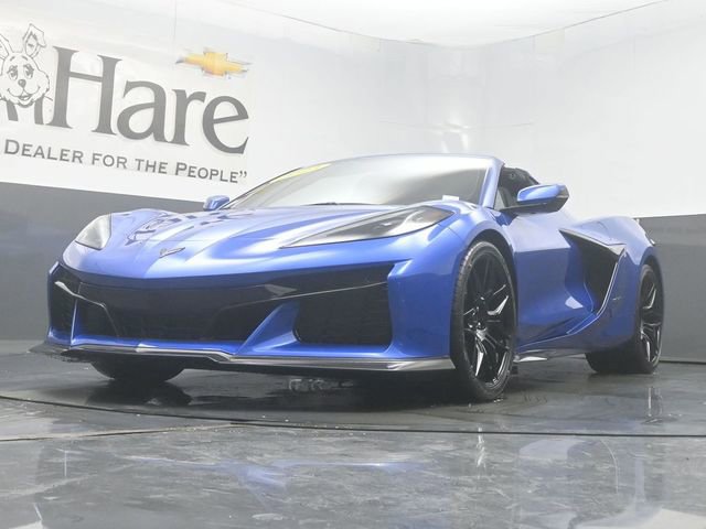 Used 2023 Chevrolet Corvette Z06 RWD image 4