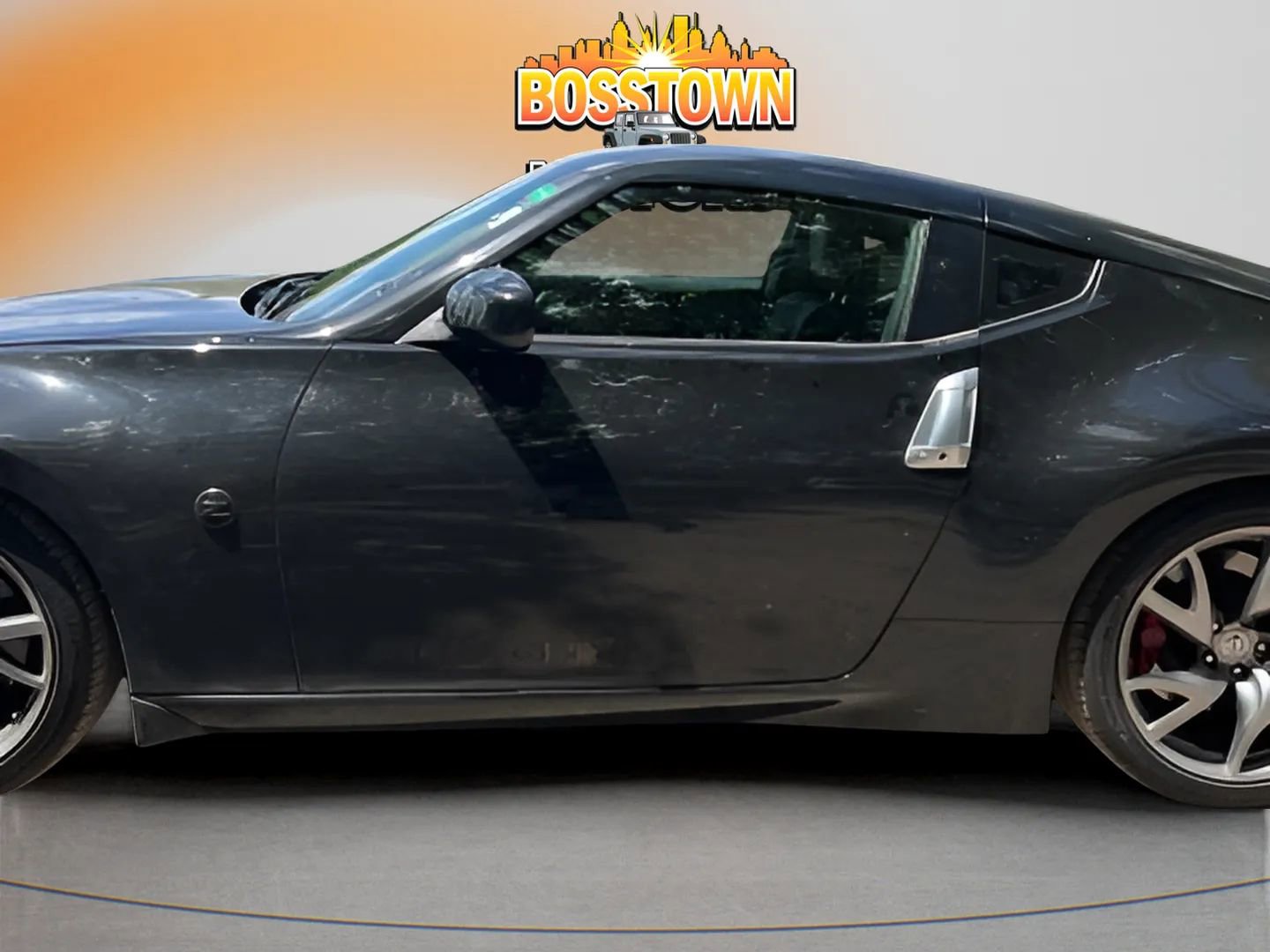 Used 2014 Nissan 370Z Touring w/ Sport Package RWD image 4