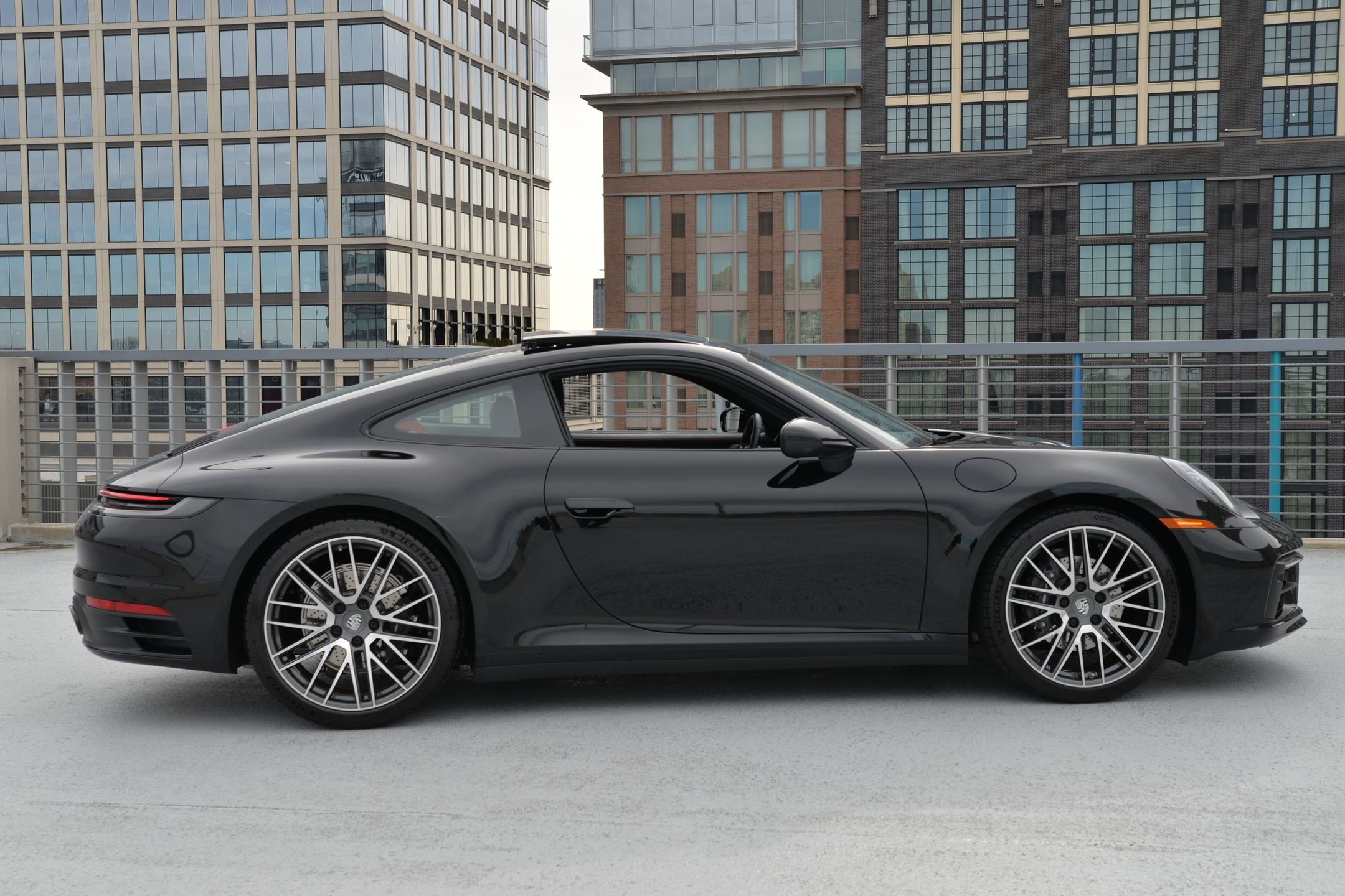 Certified 2024 Porsche 911 Carrera image 9