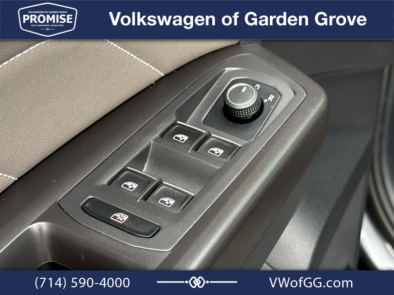 Used 2023 Volkswagen Atlas SE w/ Panoramic Sunroof Package FWD image 14