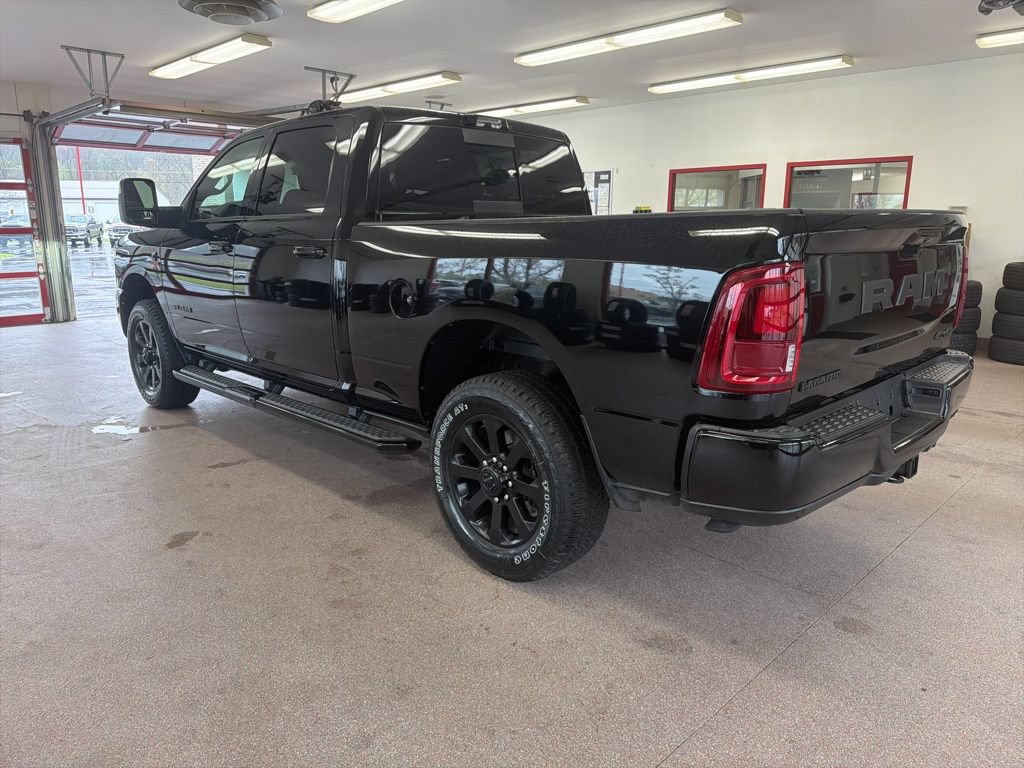 New 2026 RAM 3500 Laramie AWD/4WD image 22