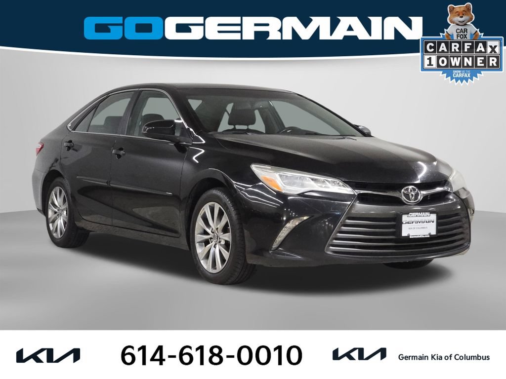Used 2017 Toyota Camry XLE FWD image 4