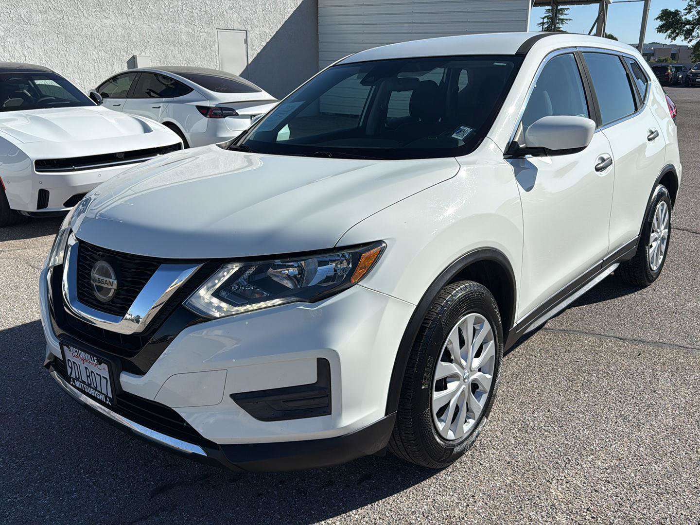 Used 2020 Nissan Rogue S FWD image 4