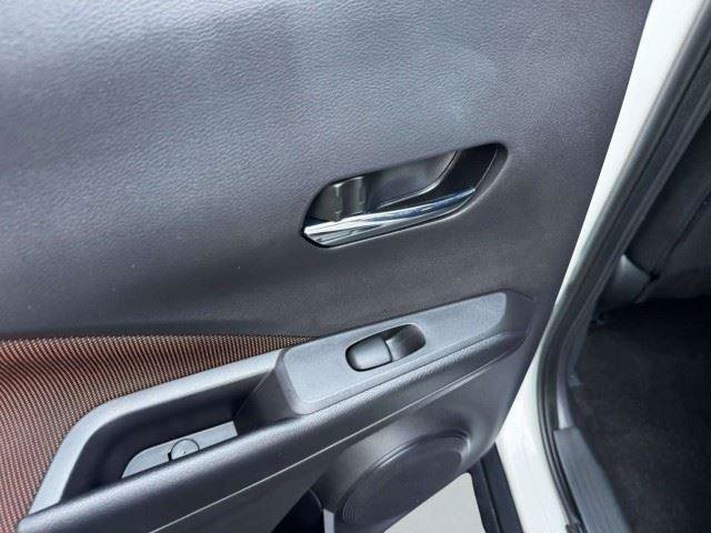 Used 2024 Nissan Kicks SR FWD image 37