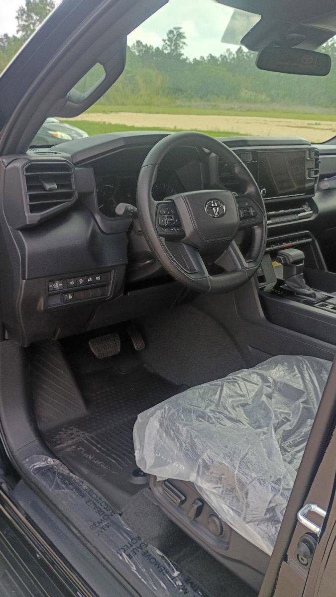 New 2026 Toyota Tundra SR5 AWD/4WD image 11