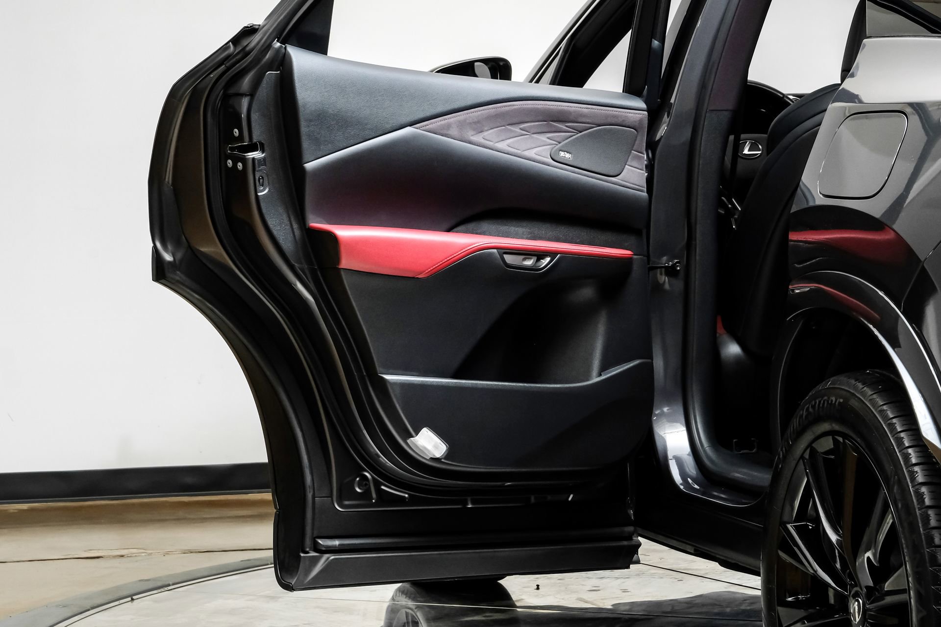 Used 2024 Lexus RX 350 F Sport w/ Convenience Package image 46