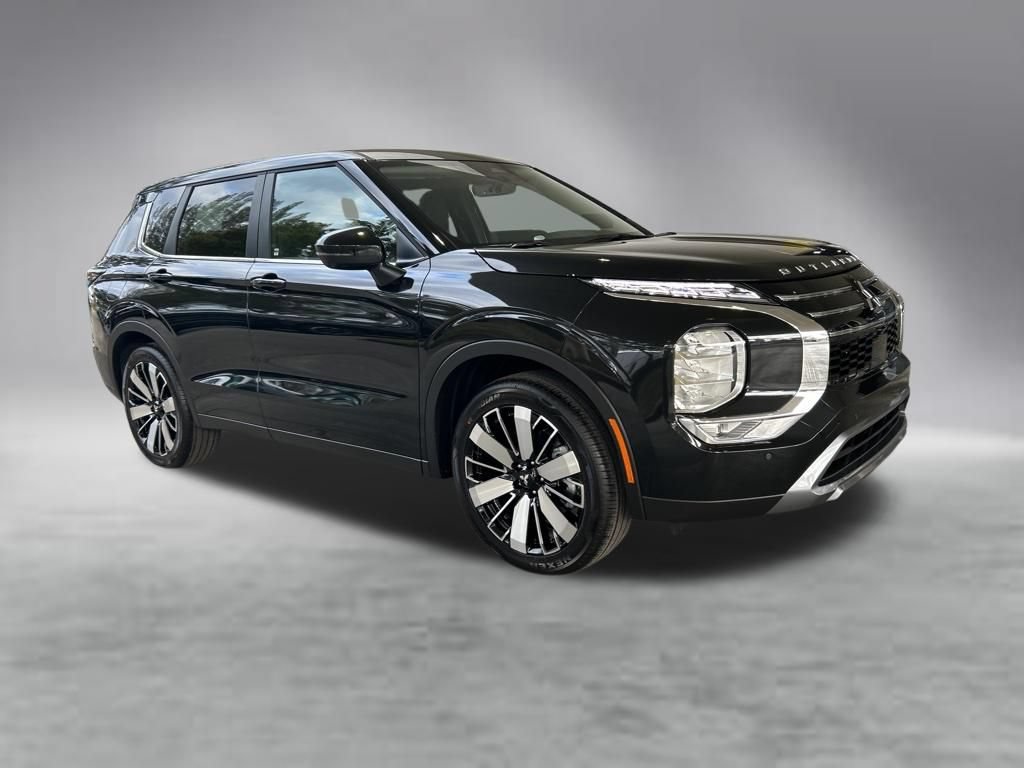 New 2026 Mitsubishi Outlander SE FWD image 2