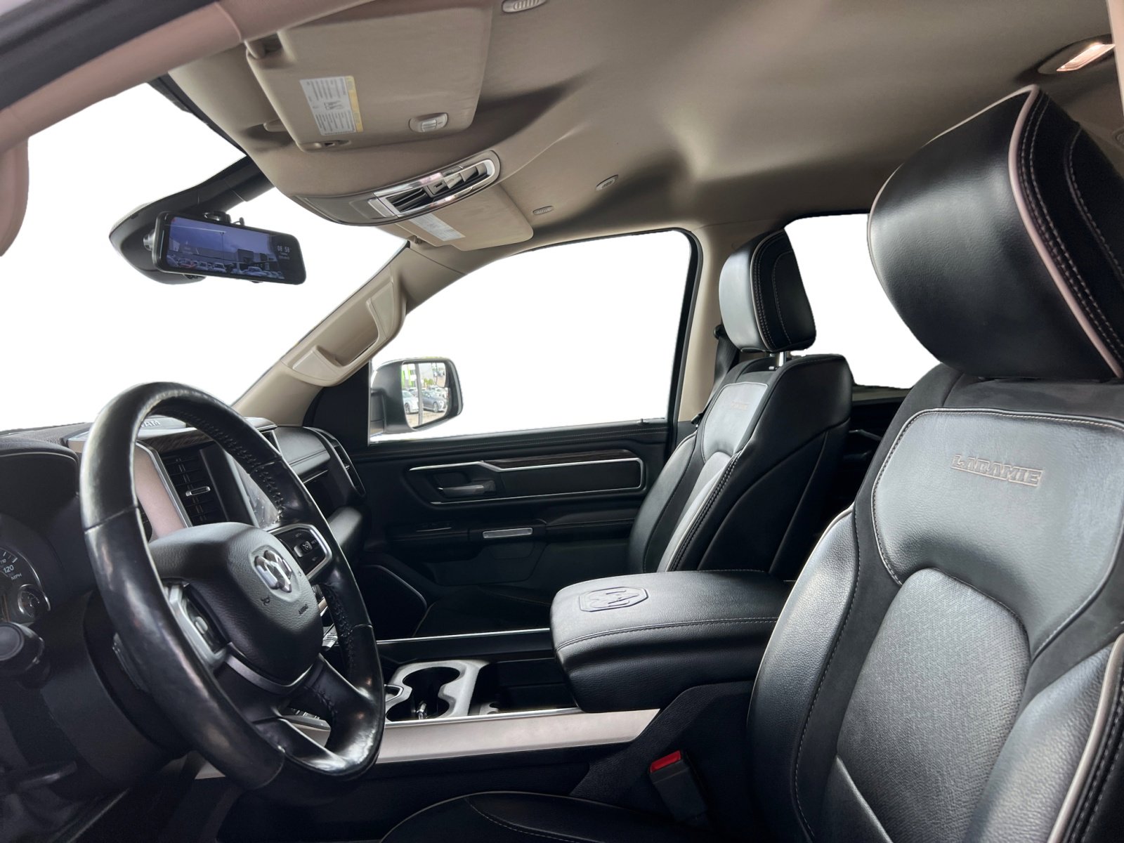 Used 2020 RAM 1500 Laramie image 10