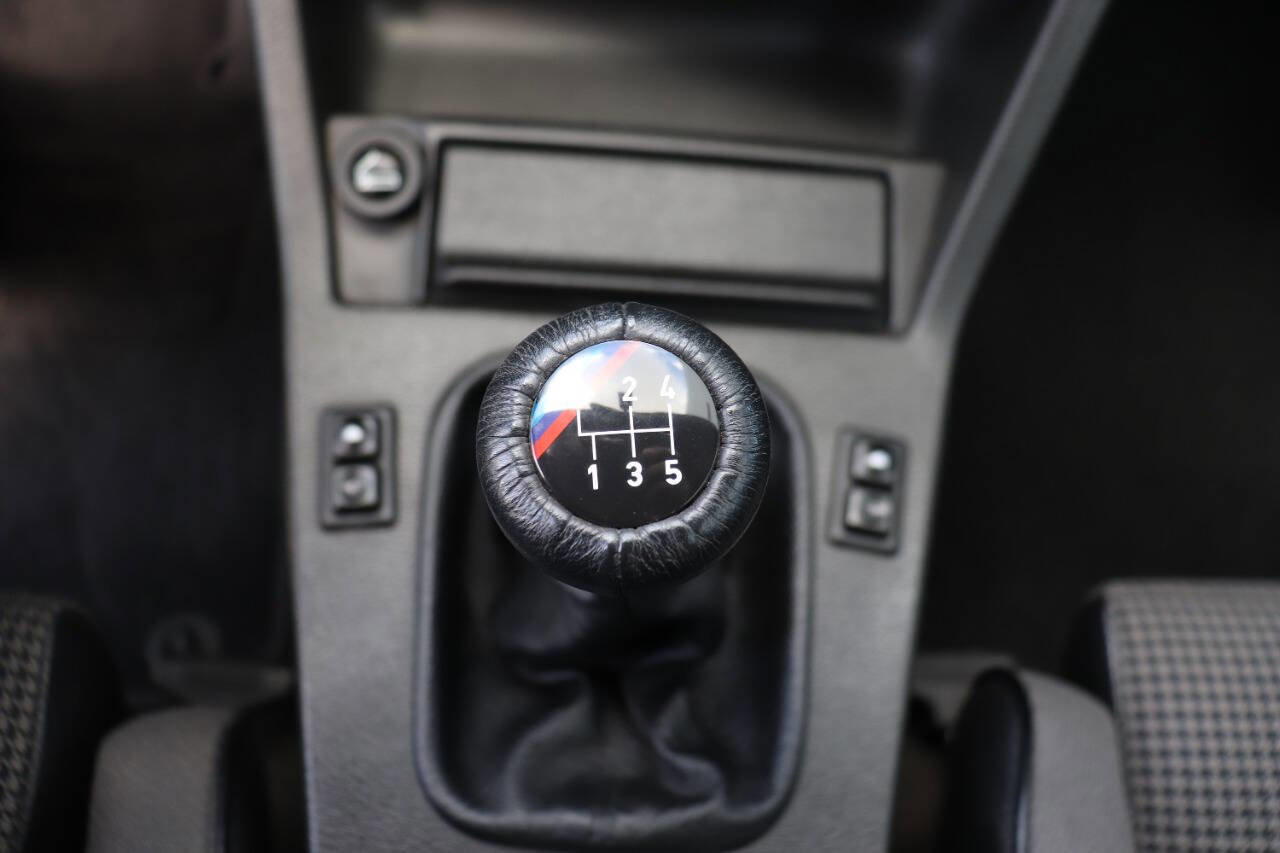 Used 1987 BMW M3 image 24