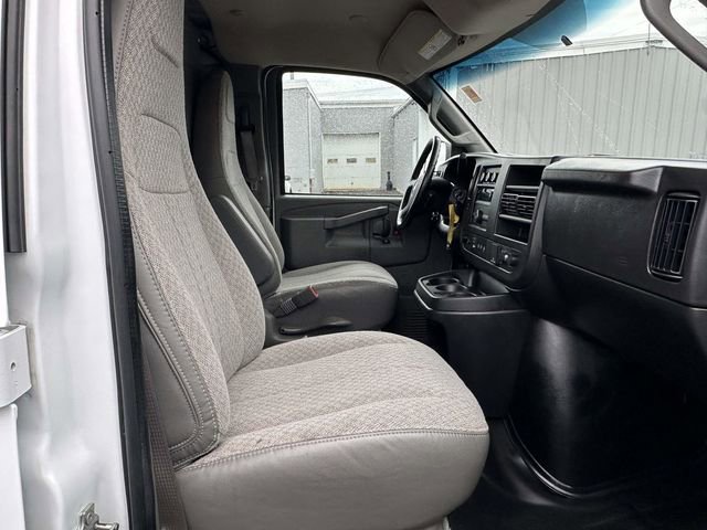 Used 2023 Chevrolet Express 2500 w/ Driver Convenience Package image 15