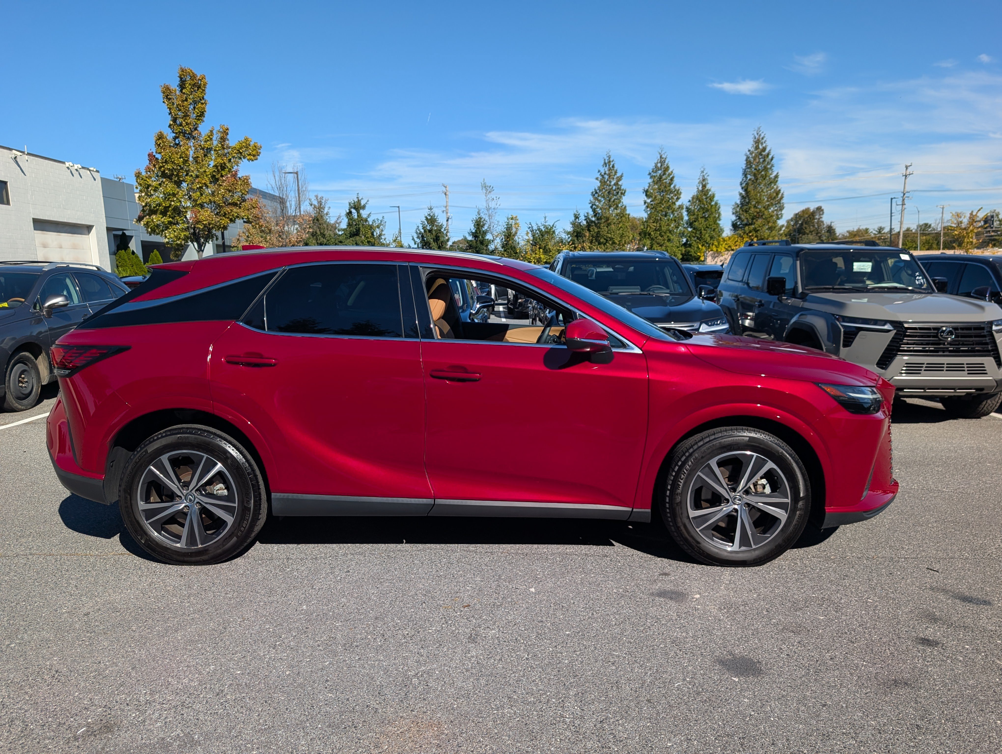 Used 2024 Lexus RX 350 Premium w/ Cold Area Package AWD/4WD image 2