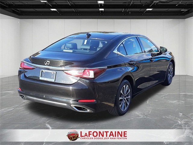 Used 2022 Lexus ES 350 image 5