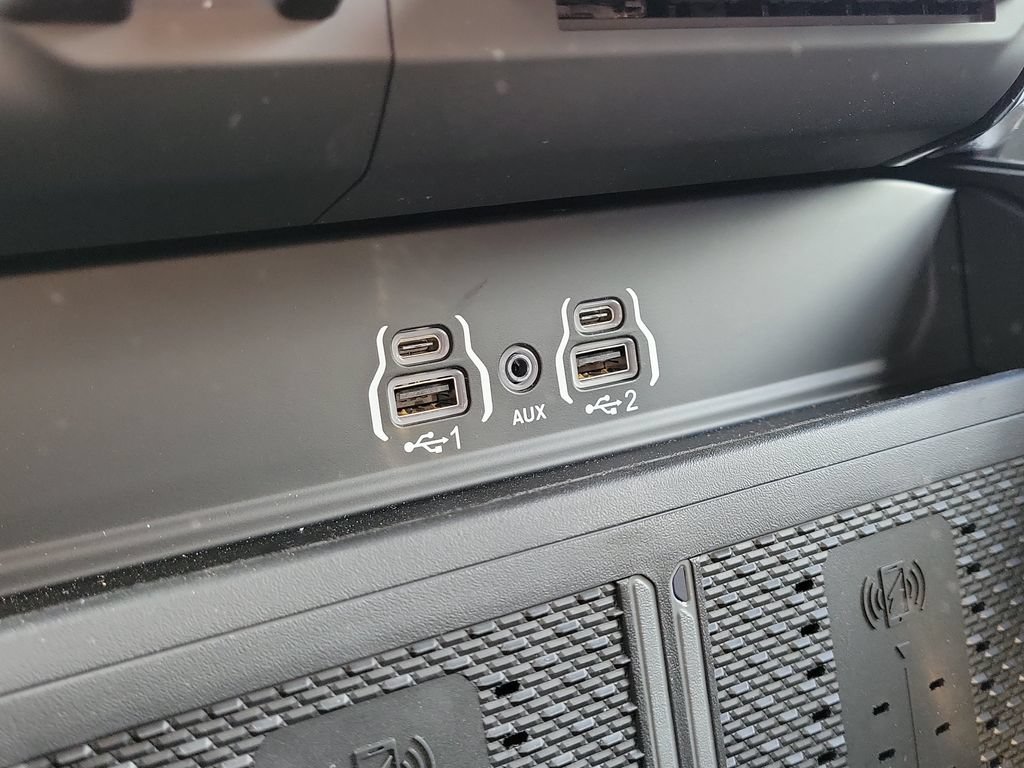 New 2026 RAM 3500 Big Horn AWD/4WD image 21