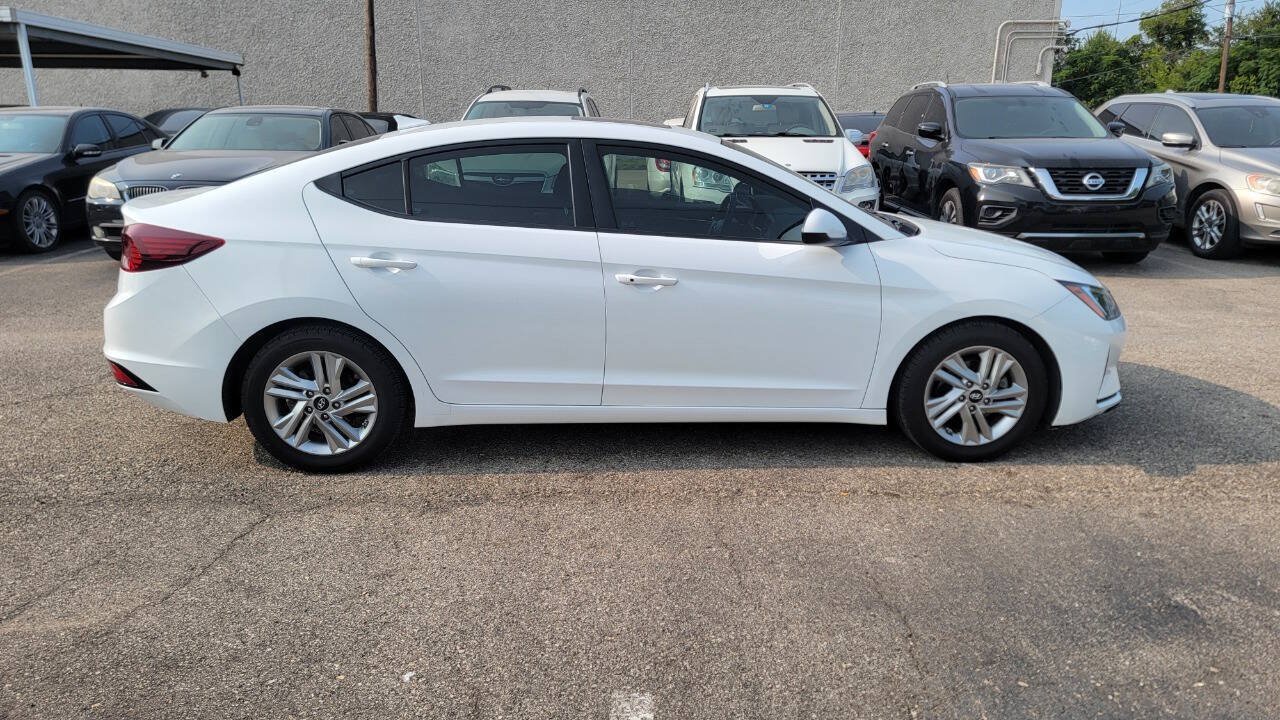 Used 2020 Hyundai Elantra Value Edition FWD image 5