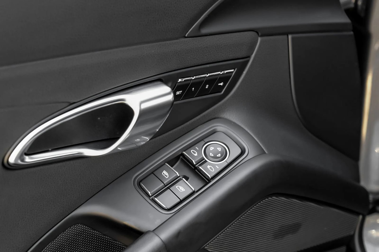 Used 2019 Porsche 718 Cayman S RWD image 46