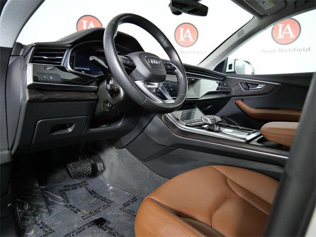 Used 2022 Audi Q8 Premium Plus image 17