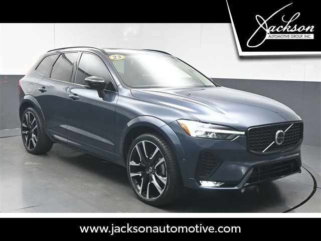 Certified 2023 Volvo XC60 B5 Ultimate FWD image 1