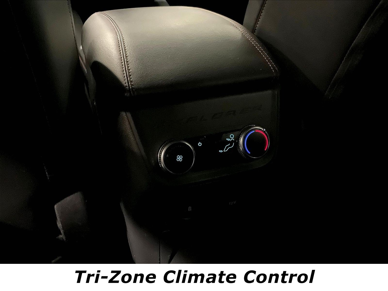 Used 2025 Ford Explorer ST-Line AWD/4WD image 10