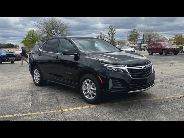 Used 2024 Chevrolet Equinox LT w/ LPO, Floor Liner Package AWD/4WD image 25