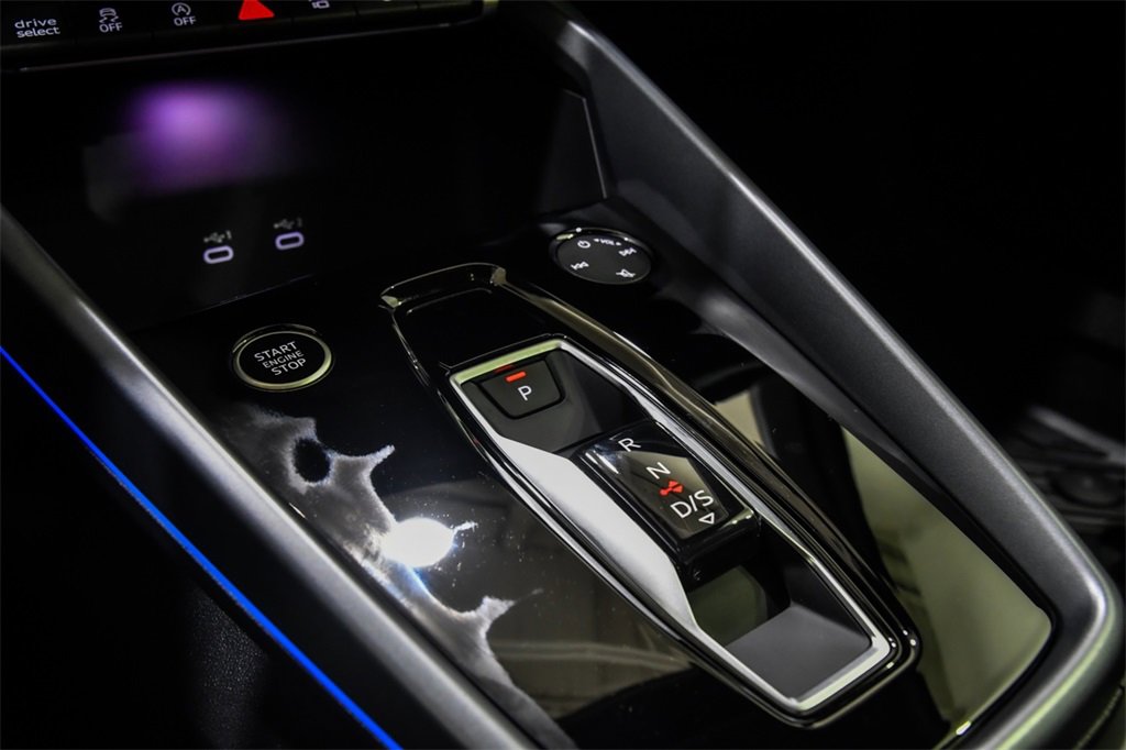 Used 2025 Audi A3 2.0T Premium Plus w/ Premium Plus Package image 21