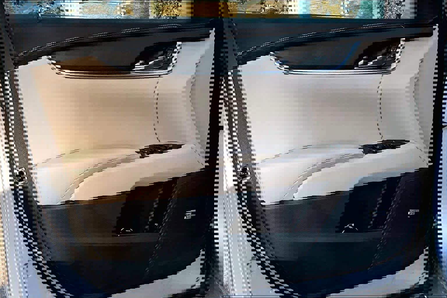 Used 2019 Cadillac XTS image 26