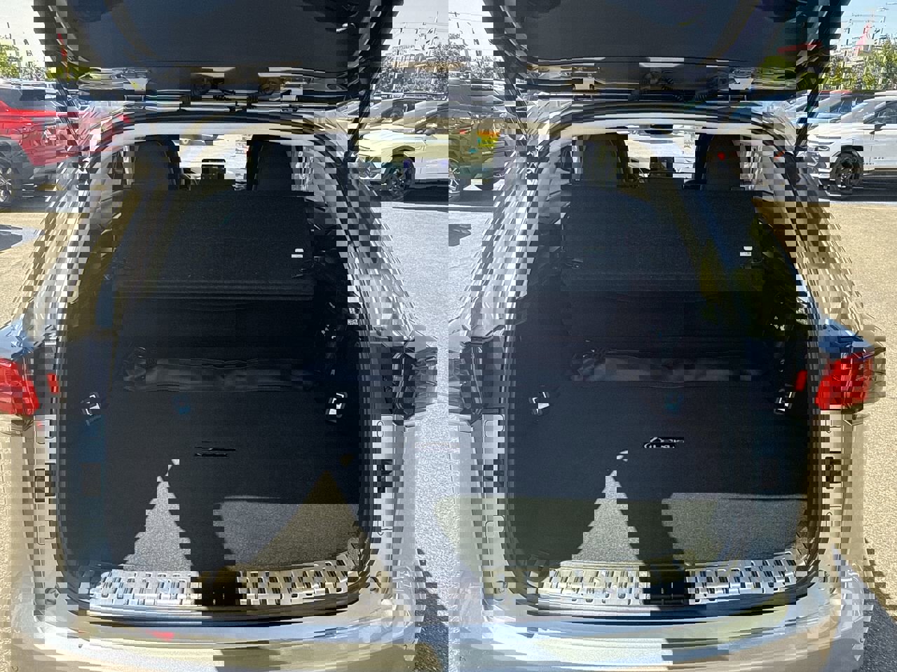 Used 2020 Lexus NX 300h 300h 4D Sport Utility image 24