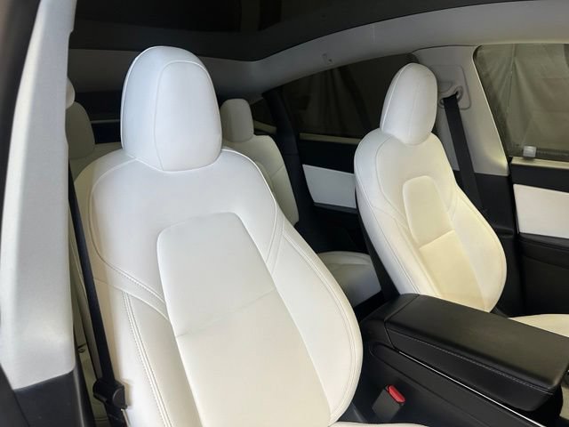 Used 2020 Tesla Model Y Long Range AWD/4WD image 16