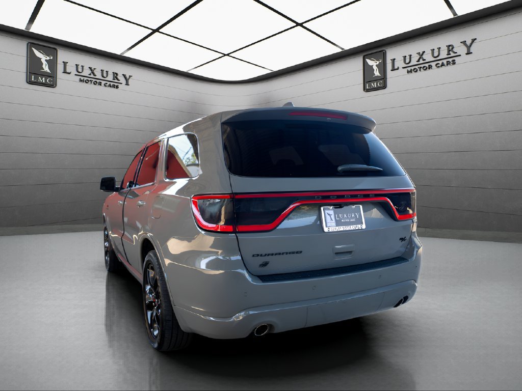 Used 2022 Dodge Durango R/T w/ Blacktop Package AWD/4WD image 6